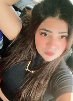 Soniya Roy - puta in Hyderabad Photo 1 of 2