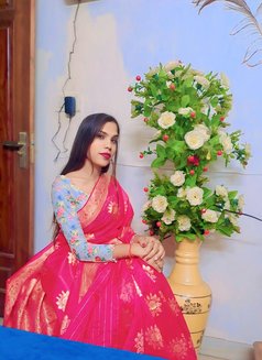 Soniya Roy - Transsexual escort in Bangalore Photo 2 of 9