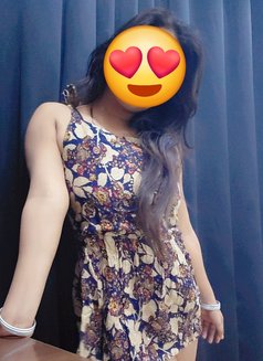 Soniya Sharma (CAM&Real) - escort in Noida Photo 5 of 6