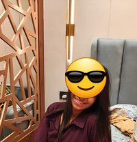 Soniya Sharma - puta in Noida