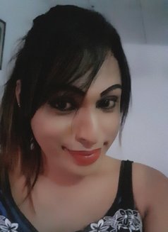 Soniya Shemale - Transsexual escort in Colombo Photo 1 of 19