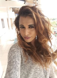 Soniya Shemale - Transsexual escort in Colombo Photo 5 of 19