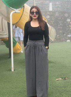 Independent cute girl available - escort in Kathmandu Photo 2 of 2
