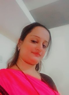 SONIYA TAKE PAYMENT AFTER SERVICE - escort in Chennai Photo 8 of 9