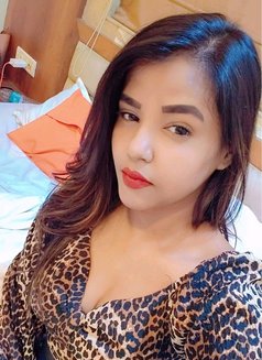 Soniya Web cam & real meet - escort in Candolim, Goa Photo 3 of 3