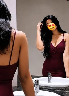 Soniya Web cam & real meet - escort in Kolkata Photo 7 of 12