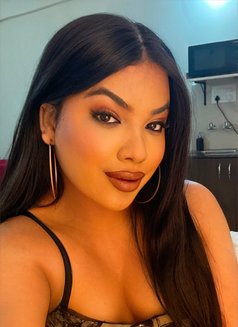 Soniyaaa - Transsexual escort in Chennai Photo 29 of 30