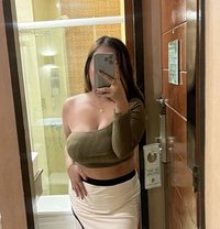 Sonnia - Intérprete de adultos in Nairobi