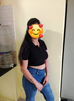 Anusika real meet & cam show - escort in Bangalore Photo 3 of 4