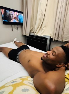Sonnyboi - Male escort in Durban Photo 1 of 2
