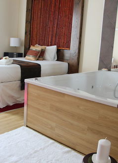 Sonsabai Thai Massage - masseuse in Sheffield Photo 1 of 5