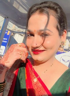 Sonu - Transsexual escort in Pune Photo 6 of 9