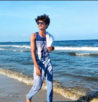 Sonu - Male escort in Bangalore