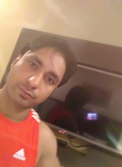 Sonu - Male escort in Gurgaon Photo 2 of 3