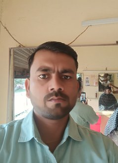 Sonu - Male escort in Gurgaon Photo 1 of 1