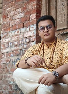 Sonu - Male escort in Kolkata Photo 5 of 6