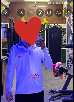 Sonu - Male escort in New Delhi Photo 1 of 4