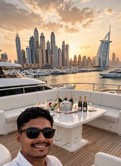 Sonu - Male escort in New Delhi Photo 1 of 1