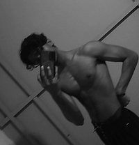 Sonu - Male escort in Pune