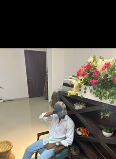 Sonu - Male escort in Mumbai Photo 2 of 3