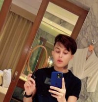 SONU MITRA AVAILABLE IN DELHI - Male escort in New Delhi