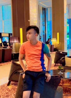 Sonu Mitra - Male dominatrix in Dubai Photo 7 of 7