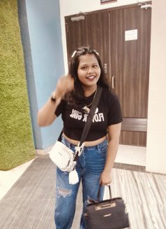 Sony an Independent - escort in Mumbai Photo 2 of 5