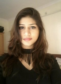 Sony - escort in Dubai Photo 12 of 12