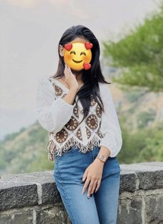 Sony - escort in Hyderabad Photo 8 of 9