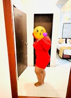 Avni - escort in Bangalore Photo 13 of 17