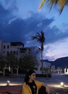 Sony - puta in Muscat Photo 9 of 14