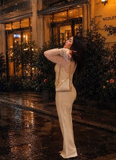 Sony - escort in Muscat Photo 5 of 29