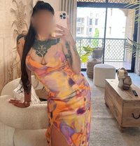 Sonya - companion in Dubai