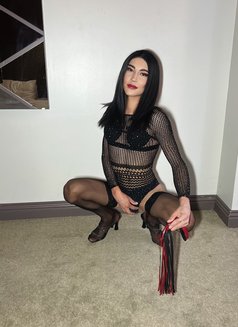 Aygul - Transsexual escort in İstanbul Photo 8 of 12