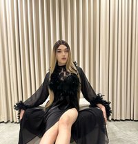 Sonya - Transsexual escort in Riyadh Photo 5 of 12