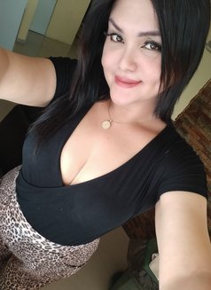 Sonya Ladyboy - Acompañantes masculino in Dubai Photo 10 of 11