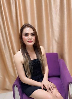 Sonya Good massage - Transsexual escort in Muscat Photo 6 of 9