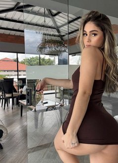 Sonya - masseuse in İstanbul Photo 9 of 9