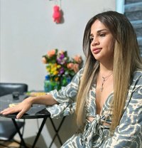 Sonya - Transsexual escort in İstanbul Photo 11 of 12