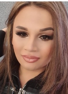 Sonya - Transsexual escort in İstanbul Photo 18 of 18