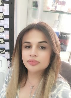Sonya - Transsexual escort in İstanbul Photo 19 of 19