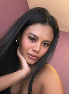 Sonya33 - escort in Bangkok Photo 2 of 3