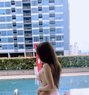 Sonyaa - puta in Bangkok Photo 1 of 6