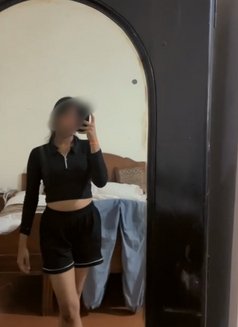 Sophia and Trisha - puta in Mumbai Photo 6 of 7