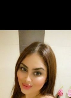 Sophia - escort in Dubai Photo 1 of 6