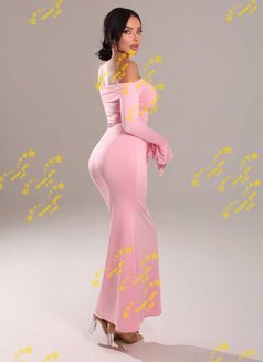SOPHIA RUSSIAN HOTTIE - escort in Abu Dhabi Photo 7 of 13