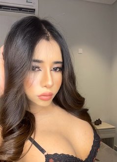 Sophia big dick 🇹🇭Arrived - Transsexual escort in Riyadh Photo 1 of 12