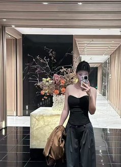 Sophia - puta in Guangzhou Photo 1 of 5