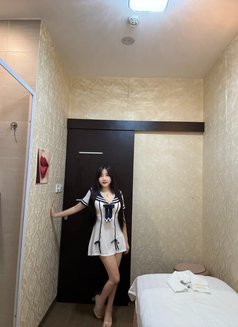 Sophia - escort in Al Manama Photo 2 of 5