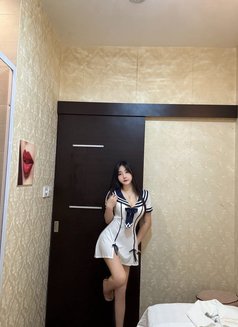 Sophia - escort in Al Manama Photo 3 of 5